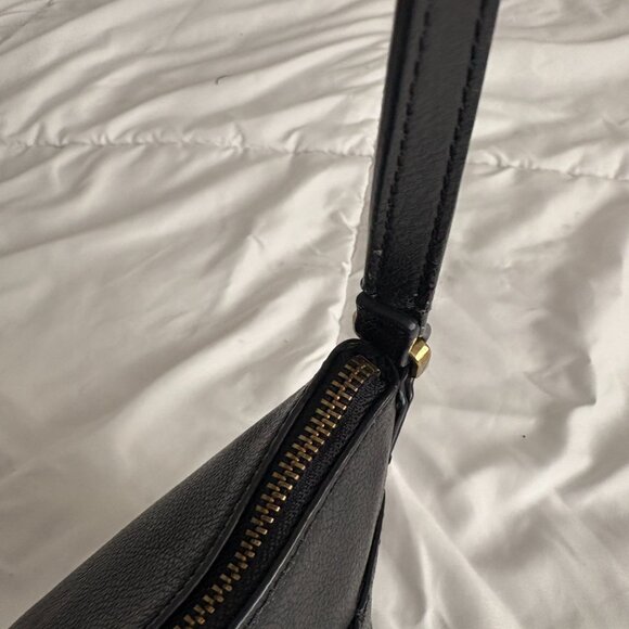 Fossil Jori Black Leather Purse Small Crossbody Gold Toned Hardware - Picture 5 of 13